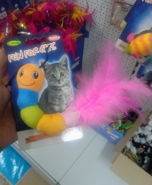 Jouet Ver coloré avec plumes et herbe à chat - Nobby animalerie en ligne jouet pour chat maroc vente en ligne beloccasion